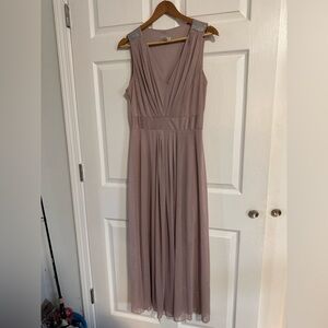 Chic Sleeveless Mauve Maxi Dress